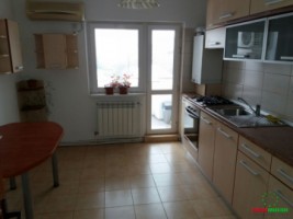 apartament-3-camere-de-inchiriat-in-sibiu-pe-bulevardul-victoriei